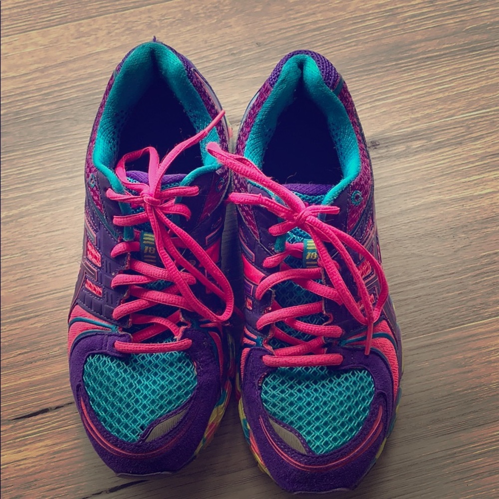 ASICS gel multicolor sneaker 7.5